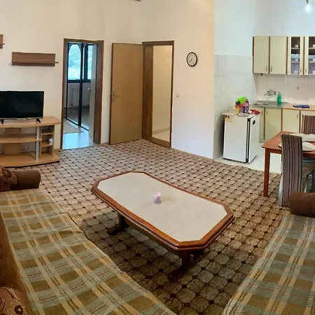 Apartman Atina Apartment